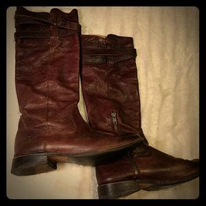 FRYE Boots - Shirley